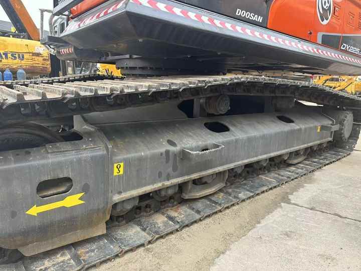 2020 Doosan DX225LC-9C Crawler Excavator