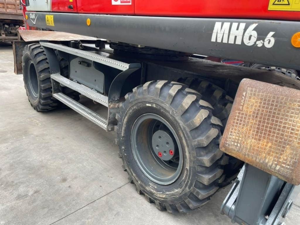 2004 O&K MH 6.6 Wheel Excavator