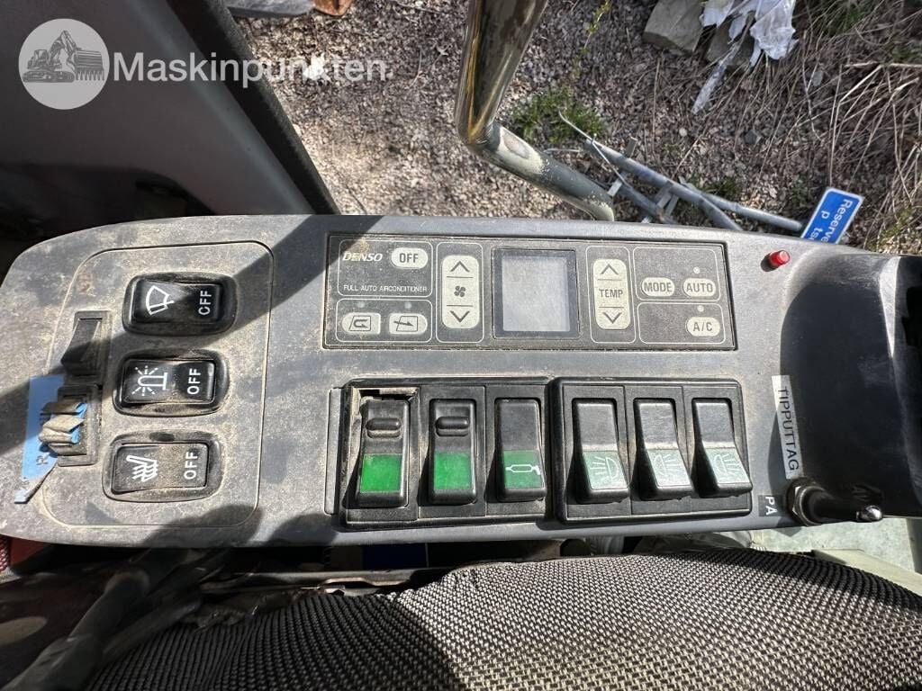 2007 Komatsu PW140-7 Wheel Excavator