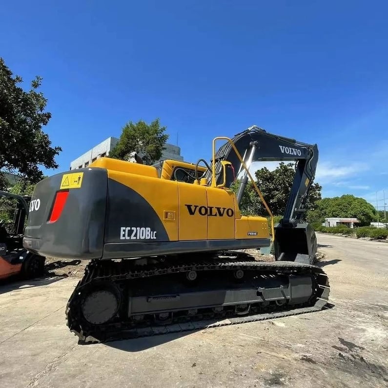 2023 Volvo EC210B Crawler Excavator