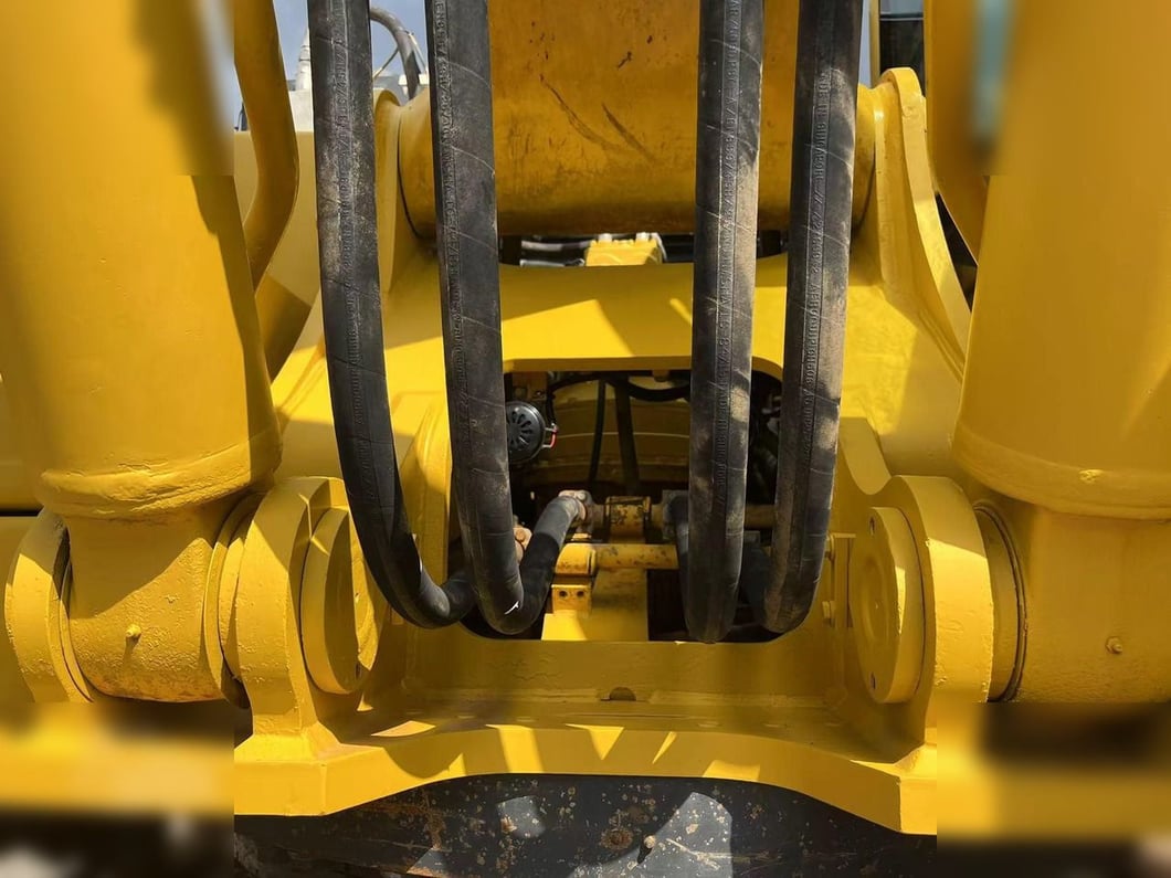 2018 Komatsu PC400-8 Crawler Excavator