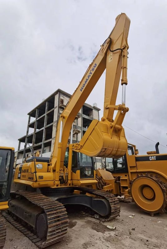 2019 Komatsu PC300-7 Crawler Excavator