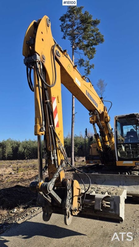 2007 Liebherr A900C Wheel Excavator