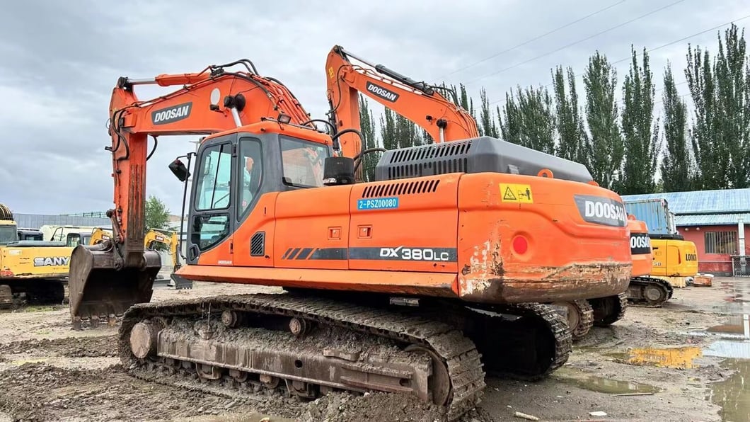 2023 Doosan DX380LC-9C