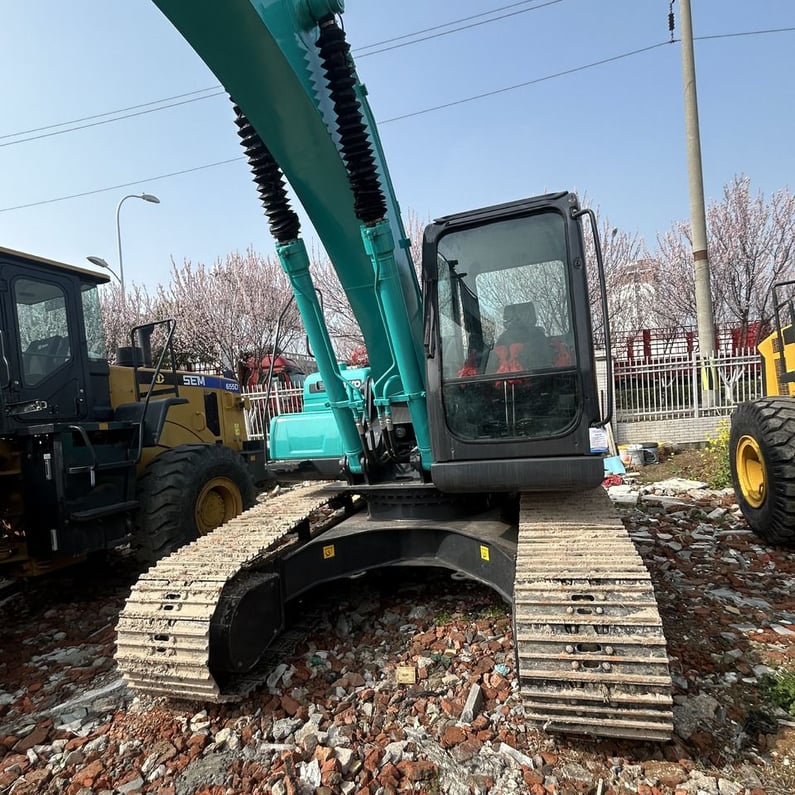 2022 Kobelco SK200 Crawler Excavator