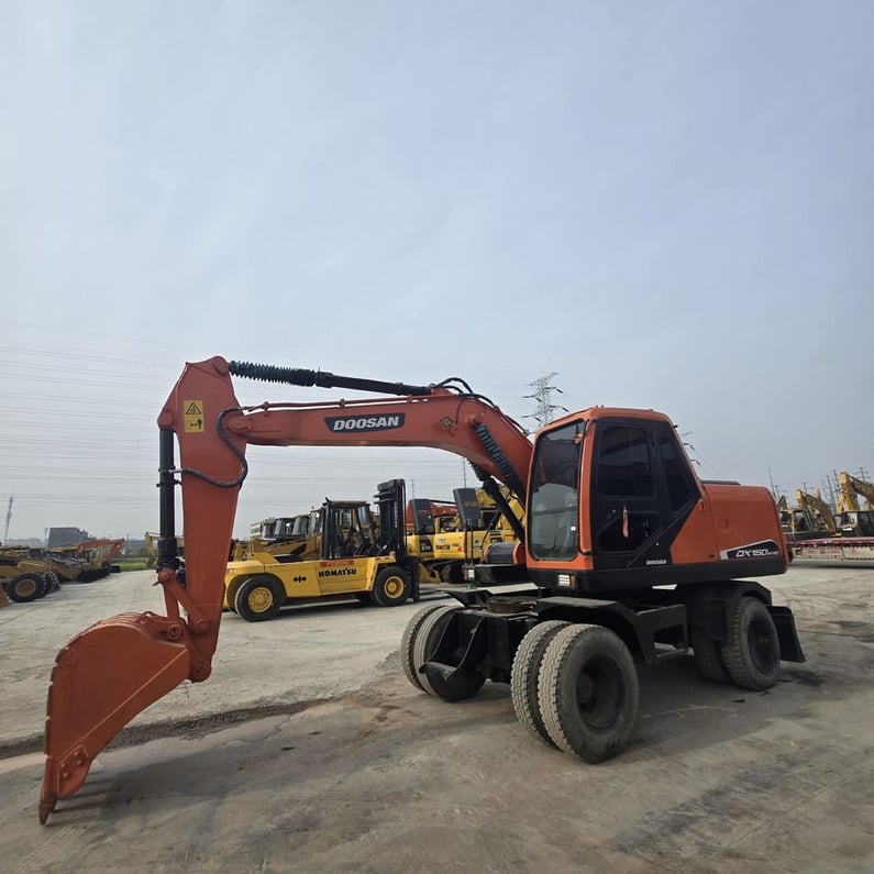 2020 Doosan DX150W Wheel Excavator