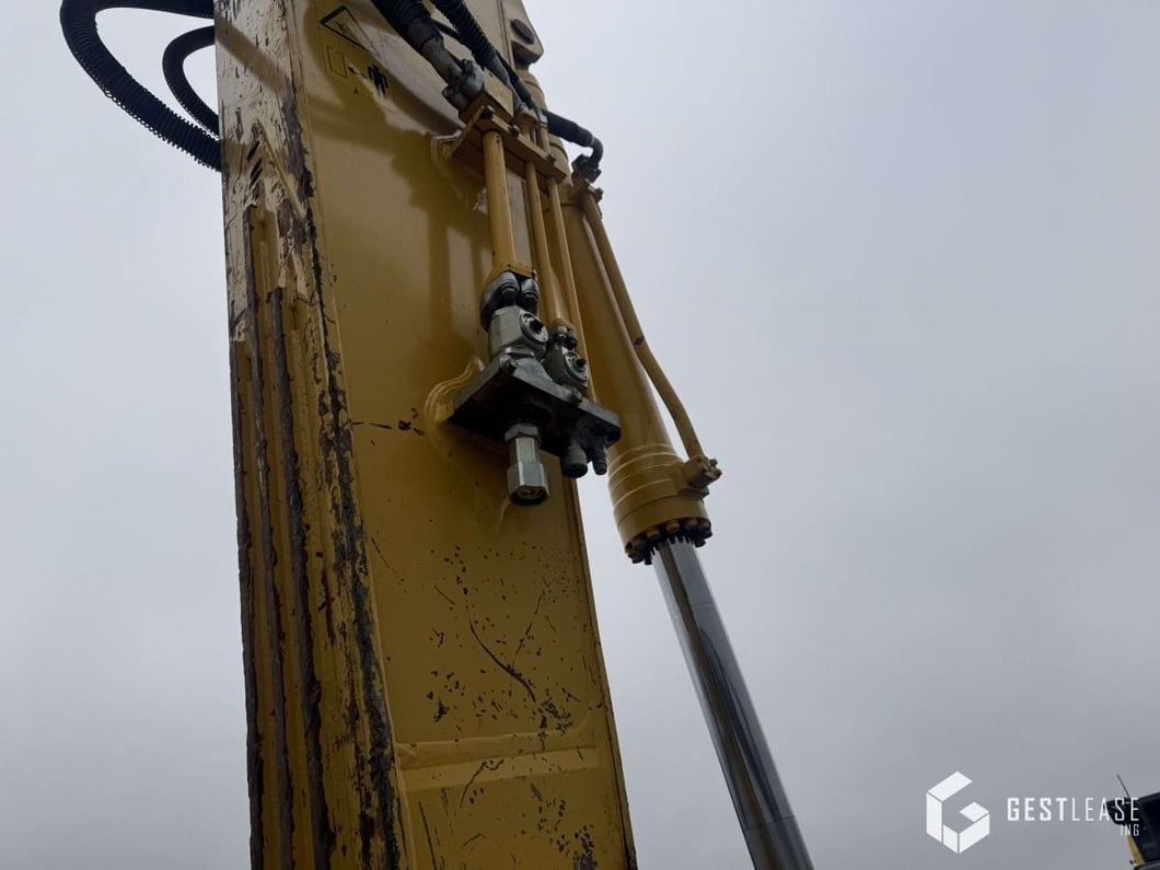2020 Komatsu PC360NLC-11E0 Crawler Excavator