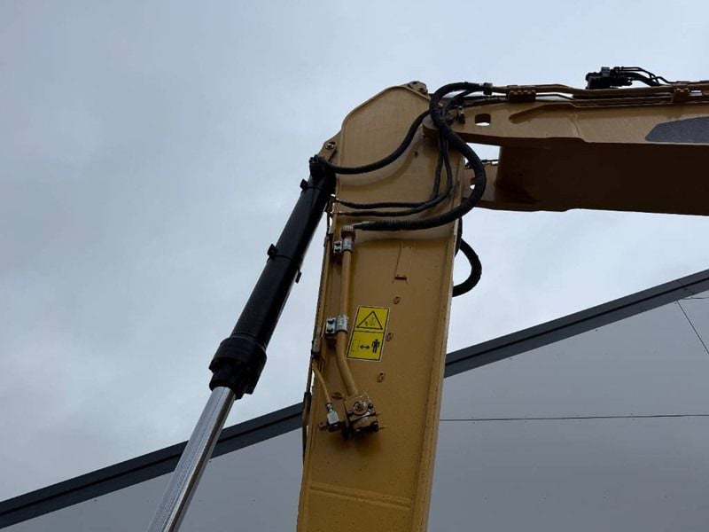 CAT 349EL – Hammer Lines / Quick Coupler (2013)