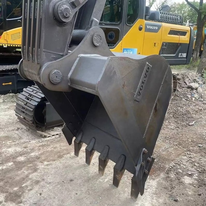 2024 Volvo EC200D Crawler Excavator