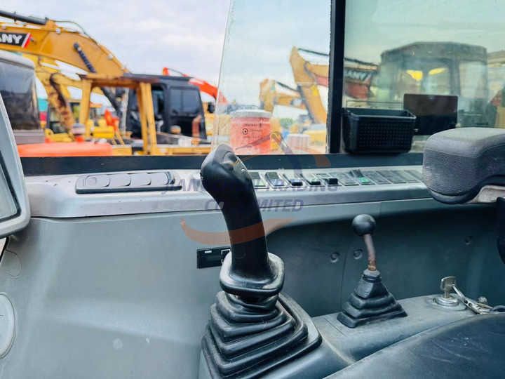 2022 Doosan DH60-7 Crawler Excavator