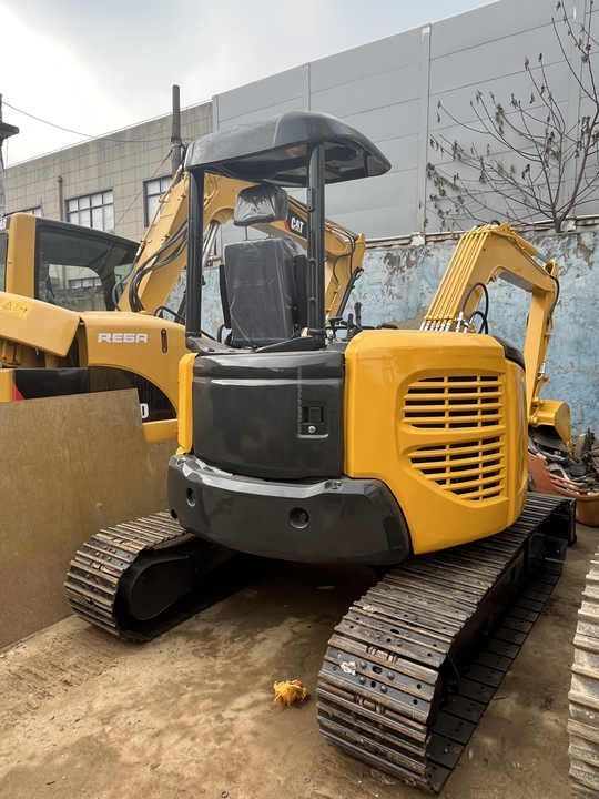 2016 Komatsu PC35MR-2 Crawler Excavator