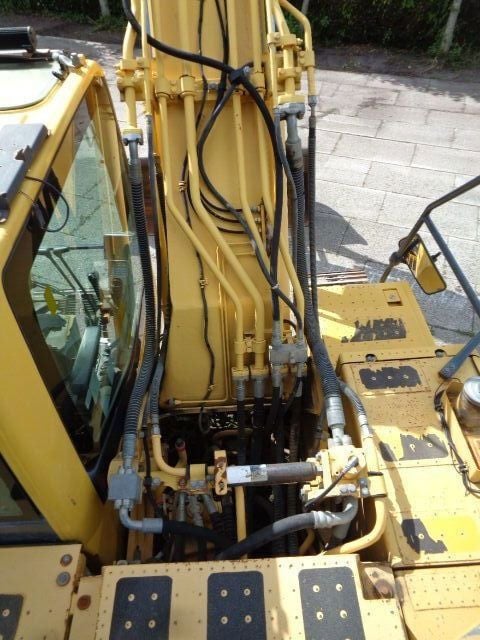 2012 Komatsu PC210LC-8 Crawler Excavator