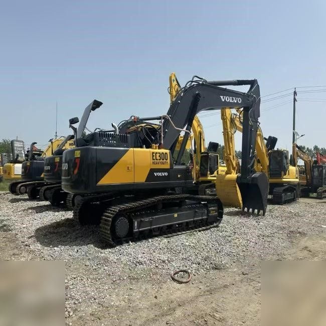 2021 Volvo EC300 Crawler Excavator