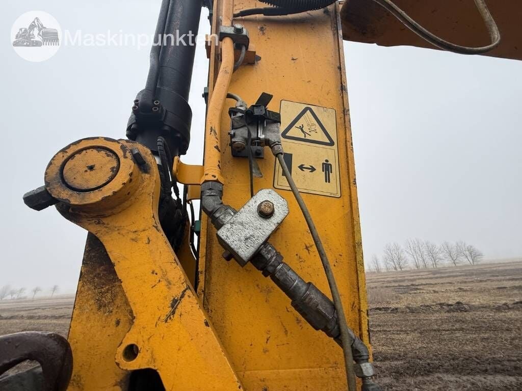 2012 JCB JZ235LC Crawler Excavator
