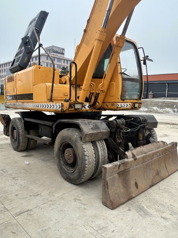 2020 Hyundai R210W Wheel Excavator