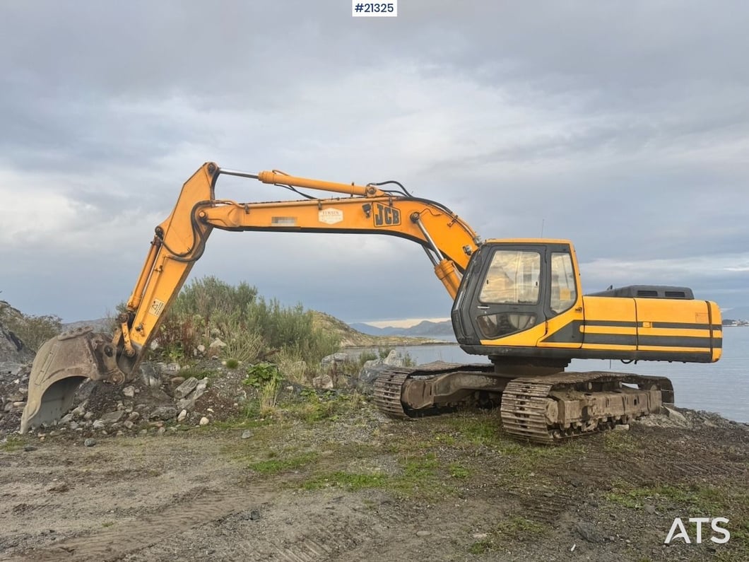 1996 JCB JS200LC Crawler Excavator