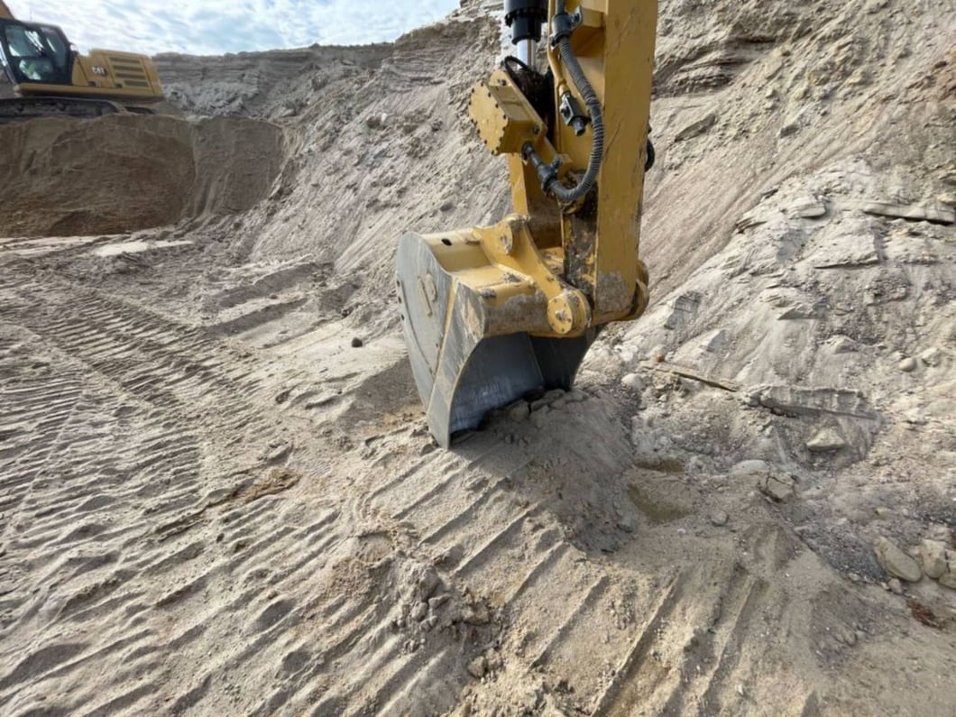 2022 Caterpillar 320 Crawler Excavator