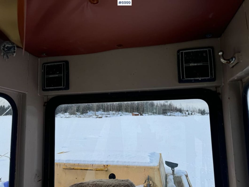 1984 Kobelco K907C Crawler Excavator