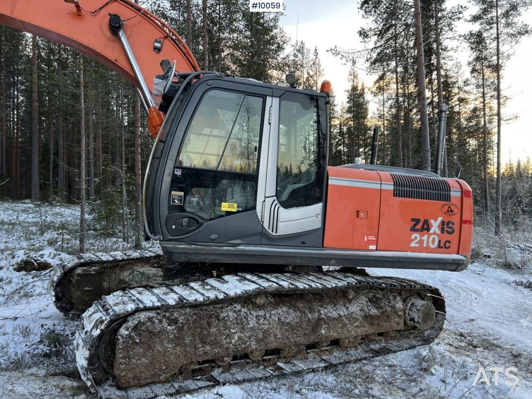 2007 Hitachi ZX210LC-3 Crawler Excavator