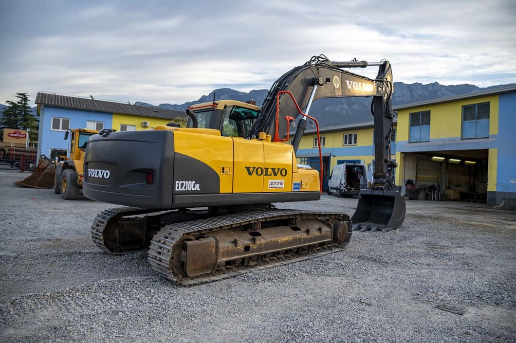 2009 Volvo EC210CNL Crawler Excavator