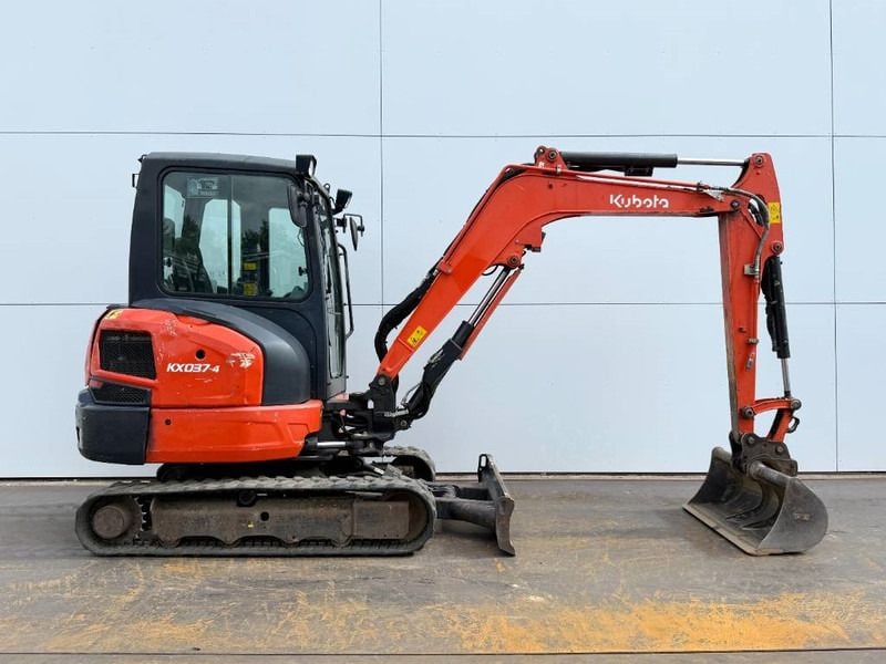 Kubota KX037-4 – Hammer Lines / Quick Coupler (2020)