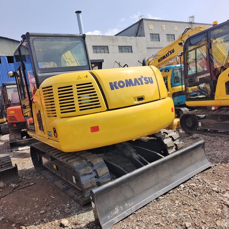 2024 Komatsu PC70-8 Crawler Excavator