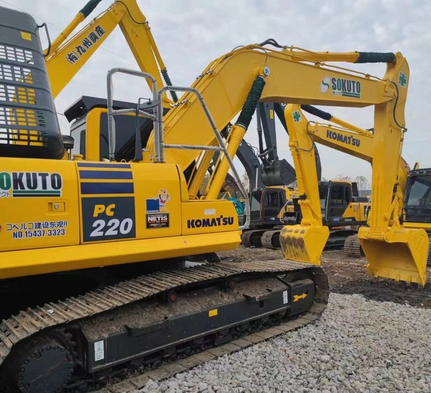 Komatsu PC220-8 Crawler Excavator