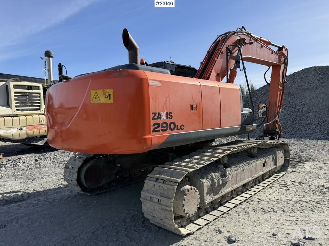 2013 Hitachi ZX290LC-5B