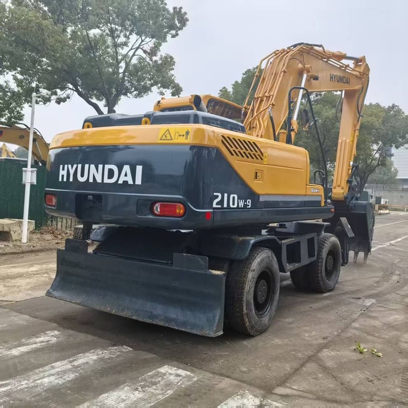 2024 Hyundai R210W-9 Wheel Excavator