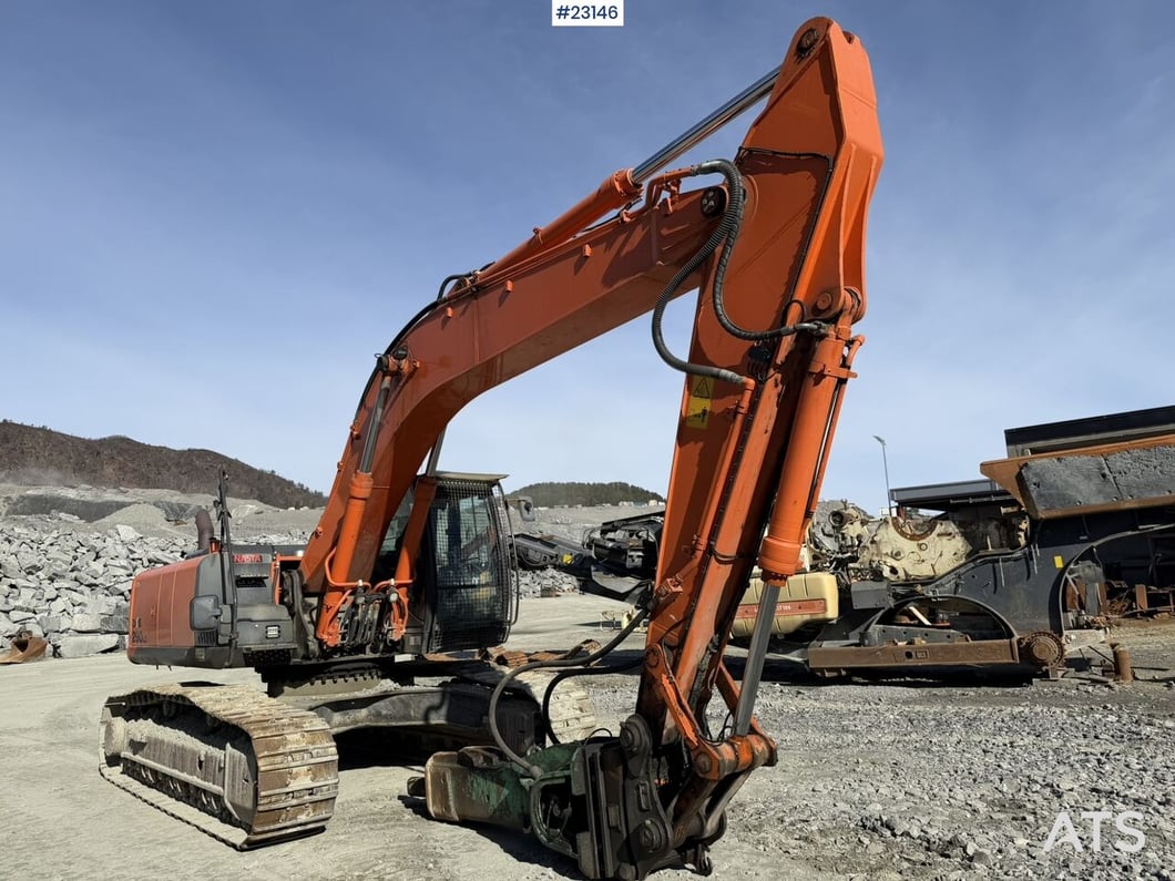 2013 Hitachi ZX290LC-5B