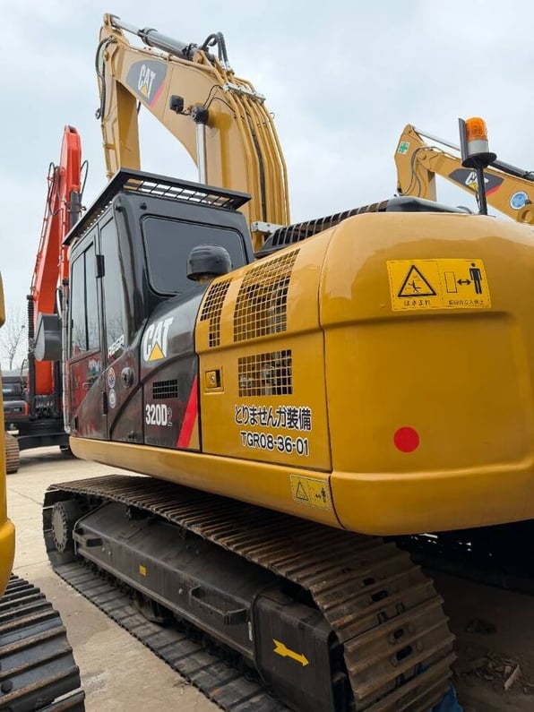 2025 Caterpillar 320D Crawler Excavator