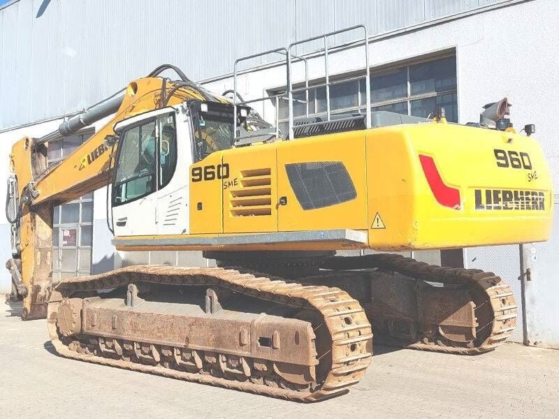 2020 Liebherr R960 SME Crawler Excavator