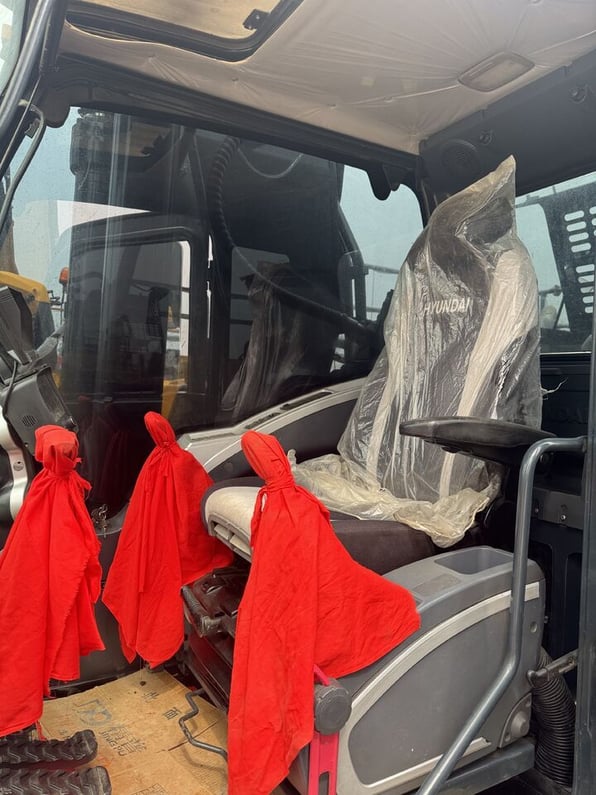 2024 Hyundai 350 LVS Crawler Excavator