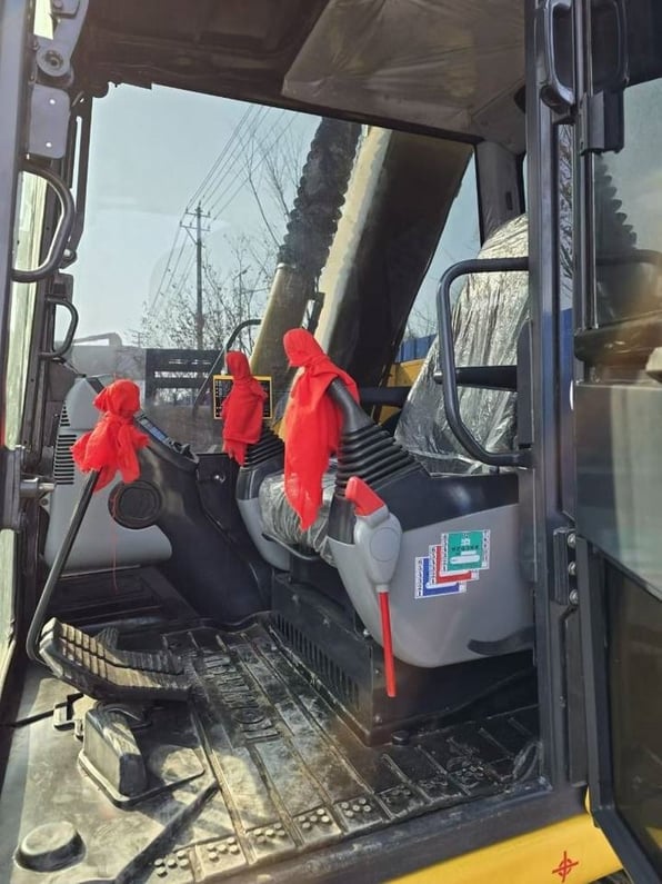 2024 Komatsu PC70 Mini Excavator