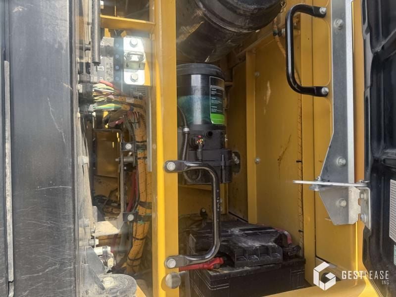 2018 Caterpillar 326FLN Crawler Excavator