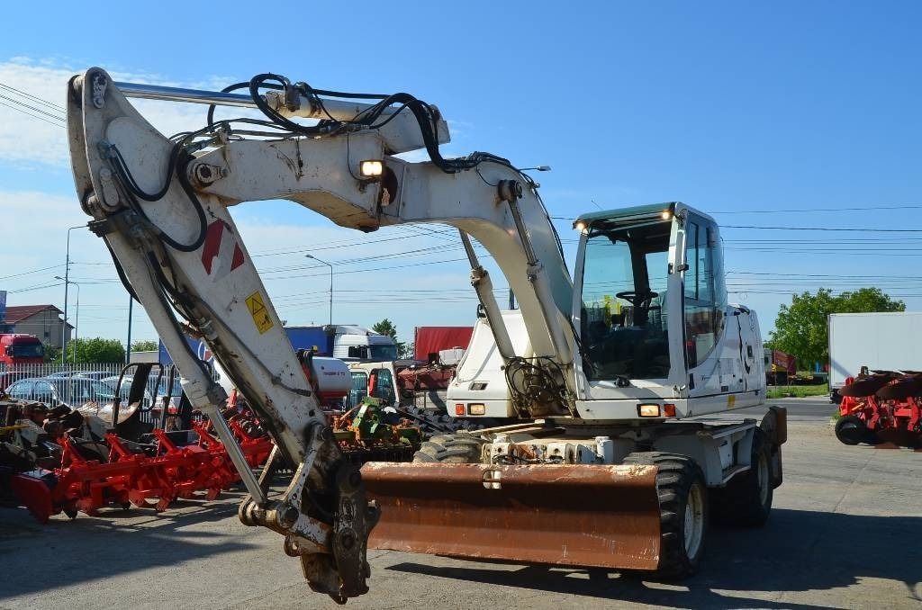 2008 CASE WX145 Wheel Excavator