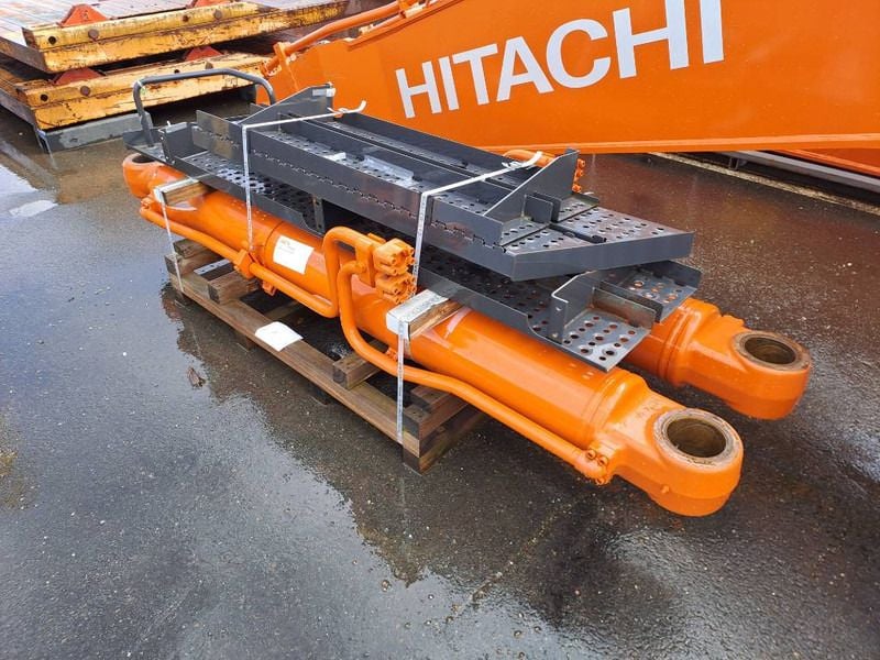 2025 Hitachi ZX890 LC R-7 Crawler Excavator