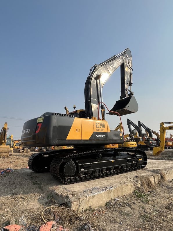 2023 Volvo EC290 Crawler Excavator