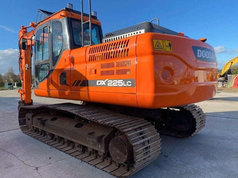 2017 Doosan DX225LC Crawler Excavator