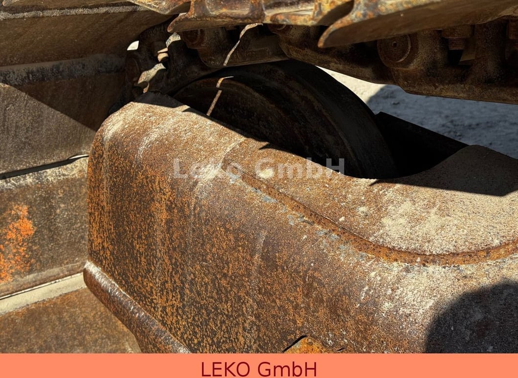 2003 Liebherr R 904 HDSL Crawler Excavator