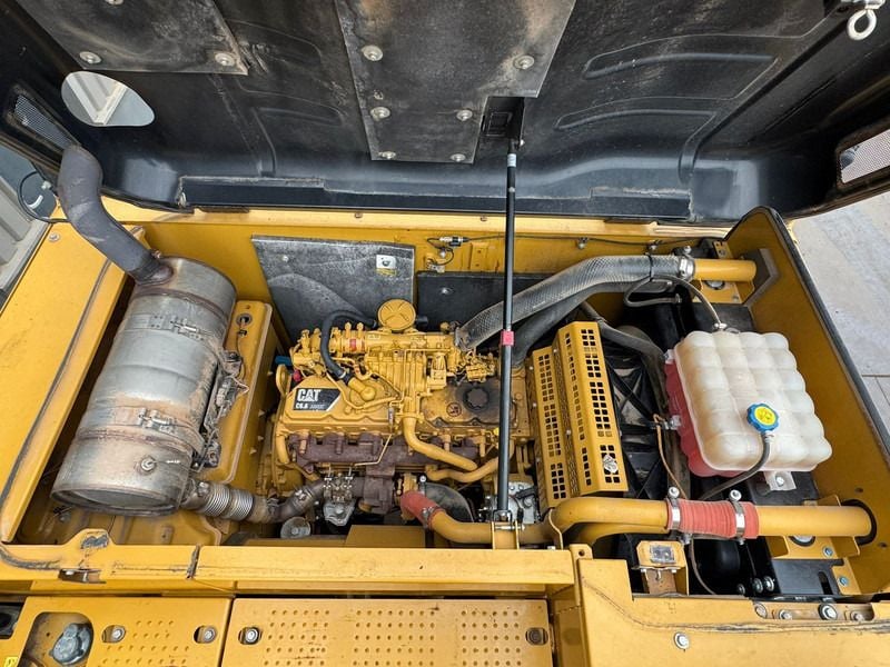 2014 Caterpillar 320EL Crawler Excavator