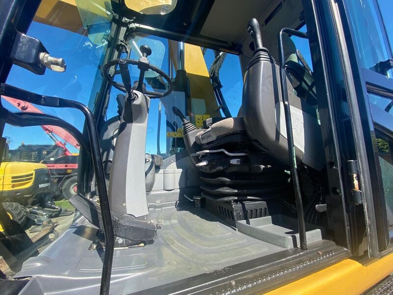 2014 Caterpillar M313D Wheel Excavator