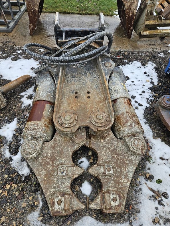 2016 Volvo EC380EHR Demolition Excavator
