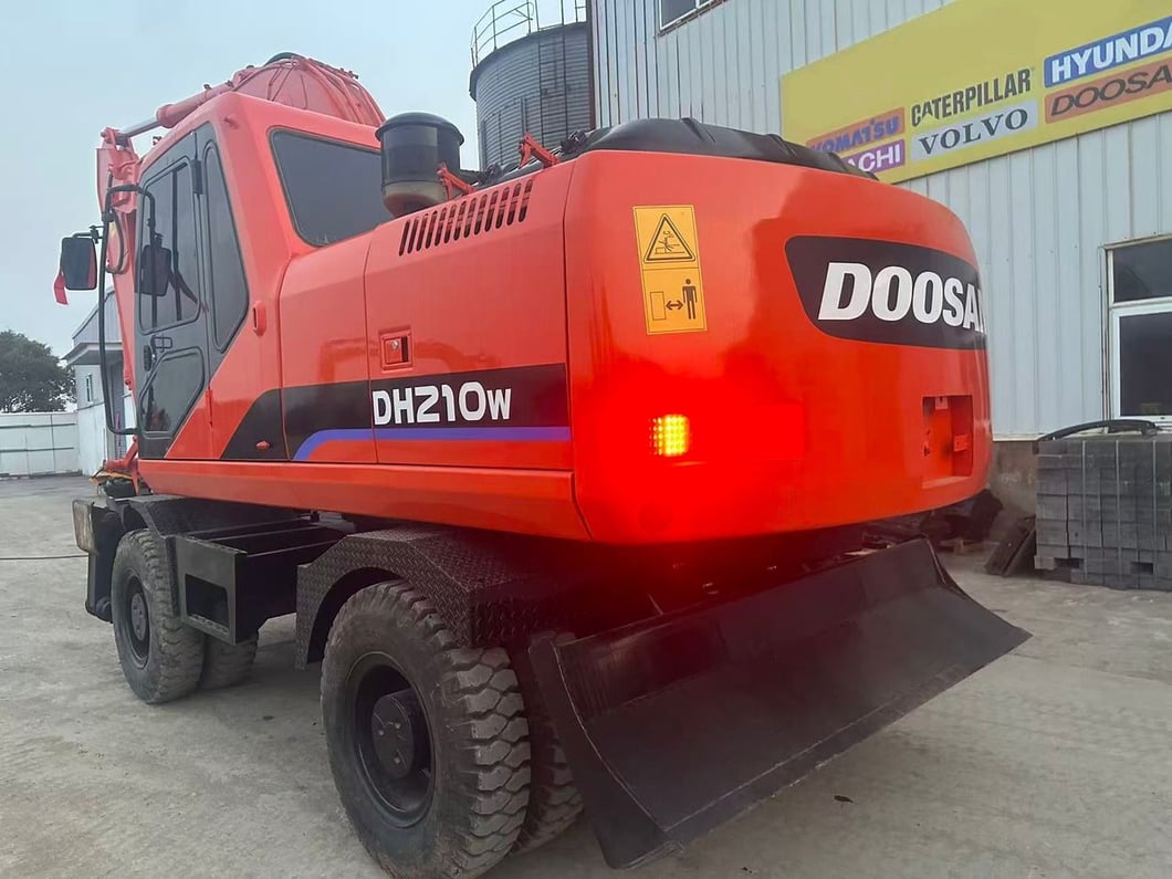 2018 Doosan DH210W Wheel Excavator