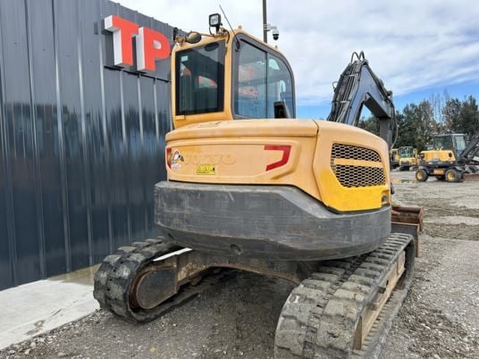 2018 Volvo ECR88D Crawler Excavator