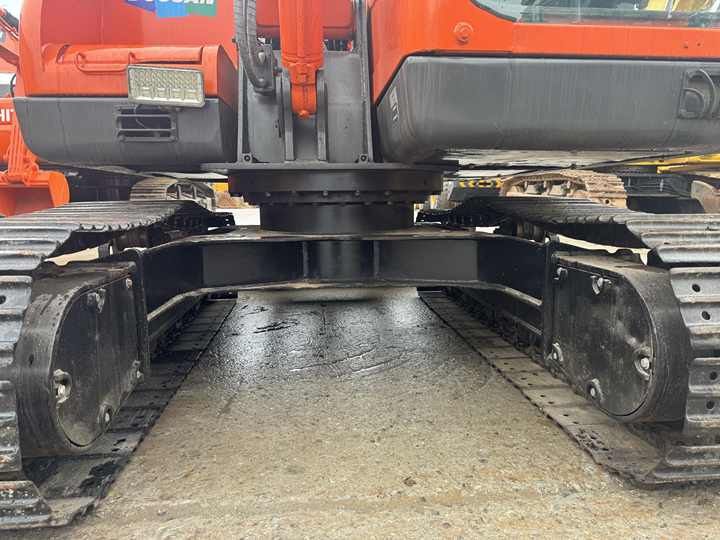 2020 Doosan DX225 Raupenbagger