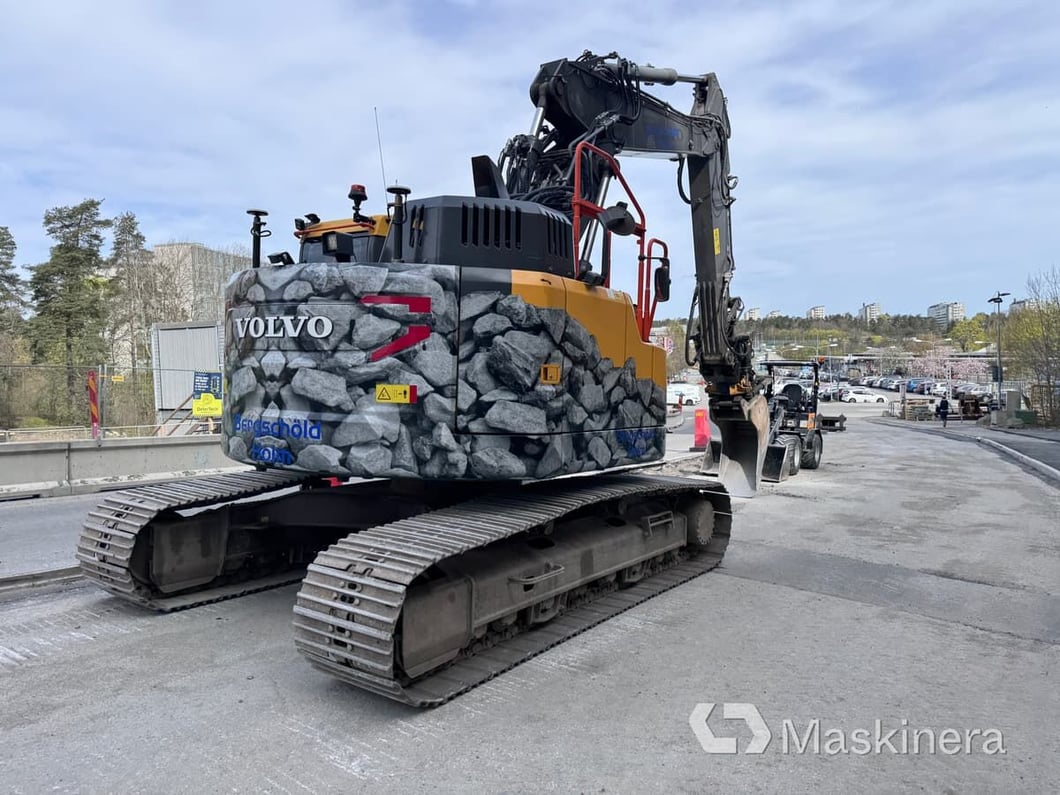 2019 Volvo ECR235EL Crawler Excavator