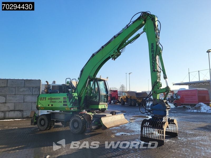 2010 Sennebogen 821 Material Handler