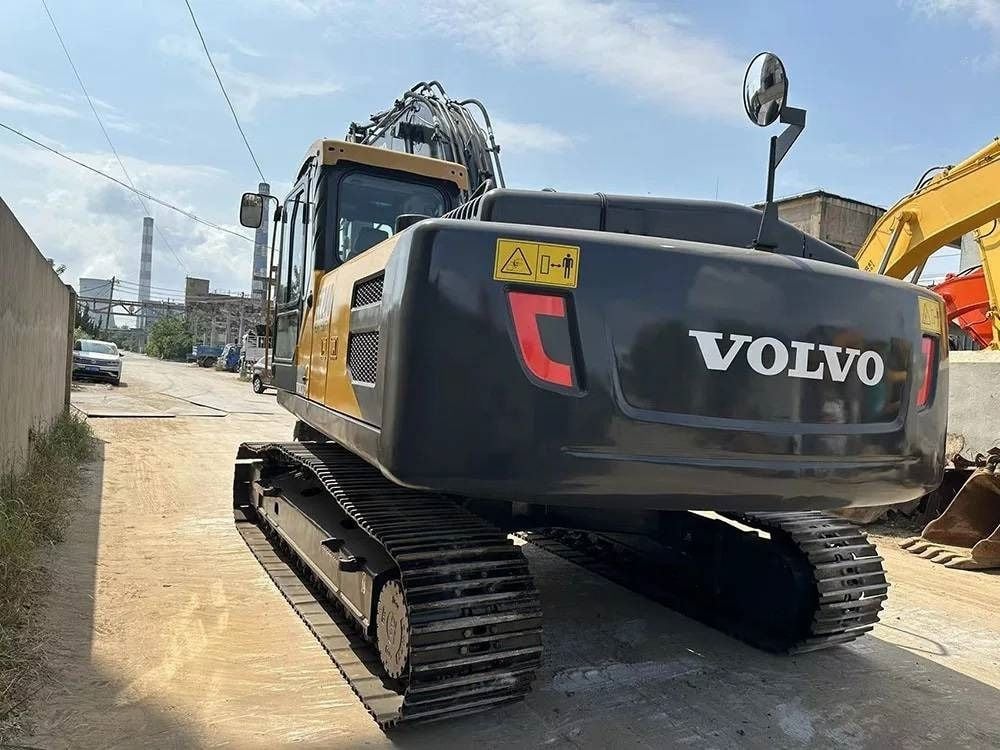 2024 Volvo EC240D Crawler Excavator