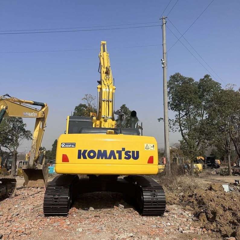 Komatsu PC240-8 Crawler Excavator